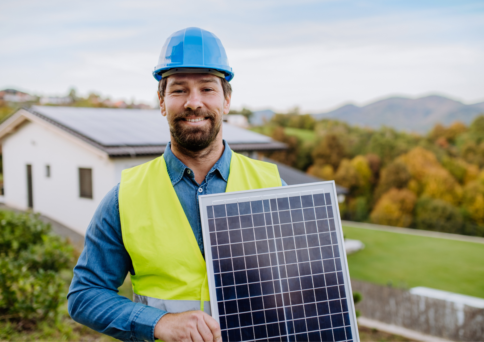 How Many Solar Batteries Are Needed to Power a House?